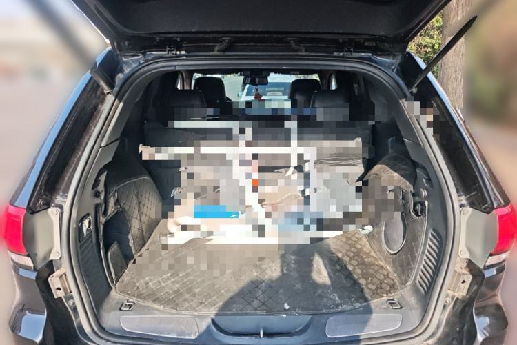 Used Jeep Grand Cherokee 2015 3.6L Luxury Navigation Edition
