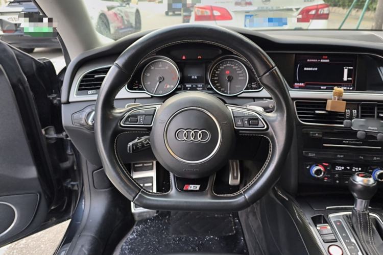 Used Audi S5 2012 S5 3.0T Coupe Steering Wheel