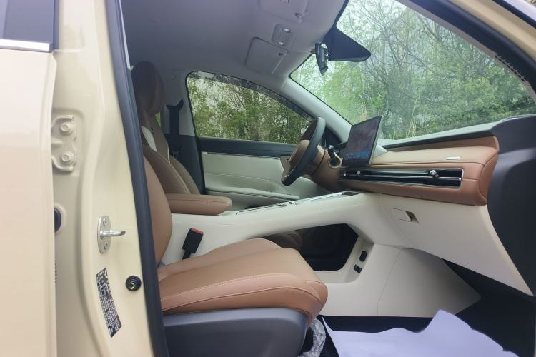 Used Wuling Bingo S 2025 Model 325km Deluxe Edition