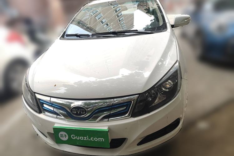 Used BYD e5 2017 300 Prestige Edition
