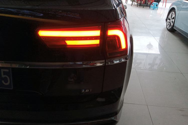 Used Zotye Domy X7 2018 2.0T Automatic Prestige Edition
