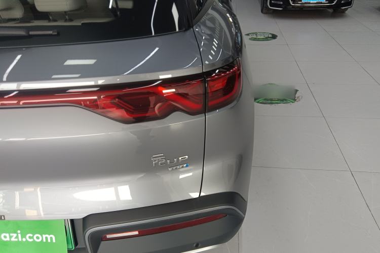 Used BYD Yuan UP 2025 Intelligent Driving Version 401 km Leading Edition