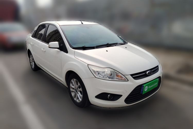 Used Ford Focus 2013 Sedan Classic 1.8L Manual Base Model