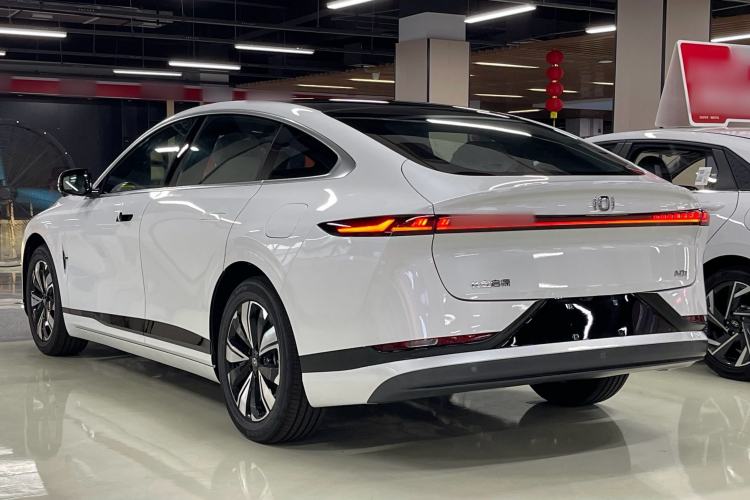 Used CHANGAN NEVO A07 2025 Blue Whale Range-Extending Model 140 Elite Version Exterior 3