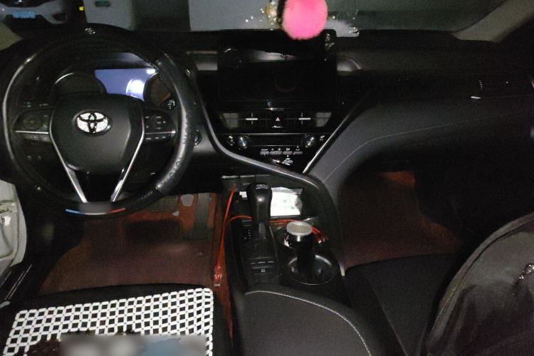 Used Toyota Camry 2021 2.0S FENGSHANG Edition
