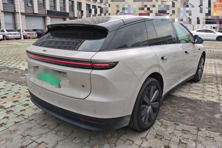 Used Li Auto i6 2025 Model Two-Wheel-Drive Standard Type