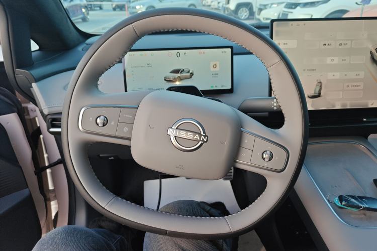 Used Nissan N7 2025 510 Max