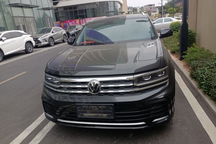 Used Volkswagen Teramont X 2021 330TSI Two-Wheel-Drive Prestige Luxury Edition