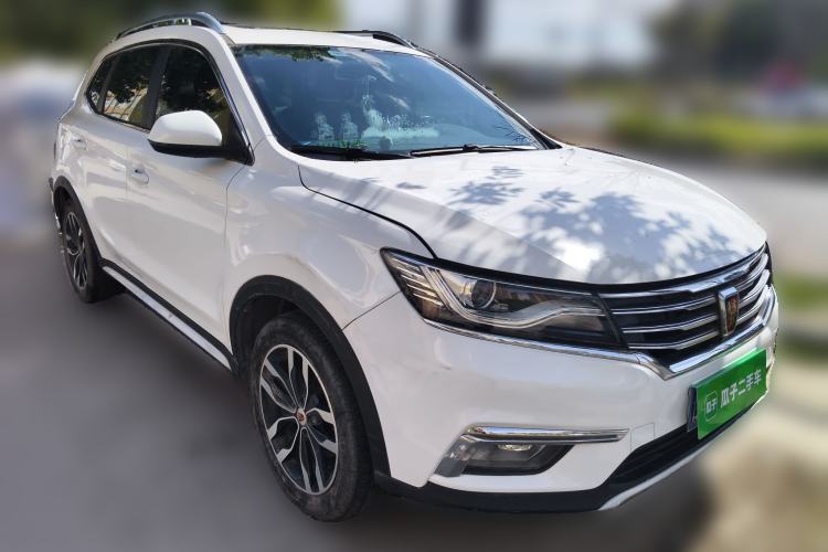 Used Roewe RX5 2016 20T Two-Wheel Drive Manual Transmission Internet Smart Edition
