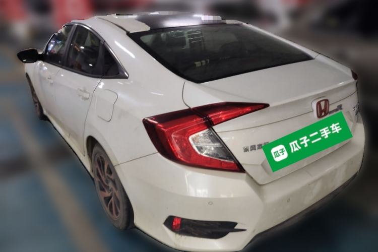 Used Honda Civic 2016 220TURBO CVT Luxury Edition