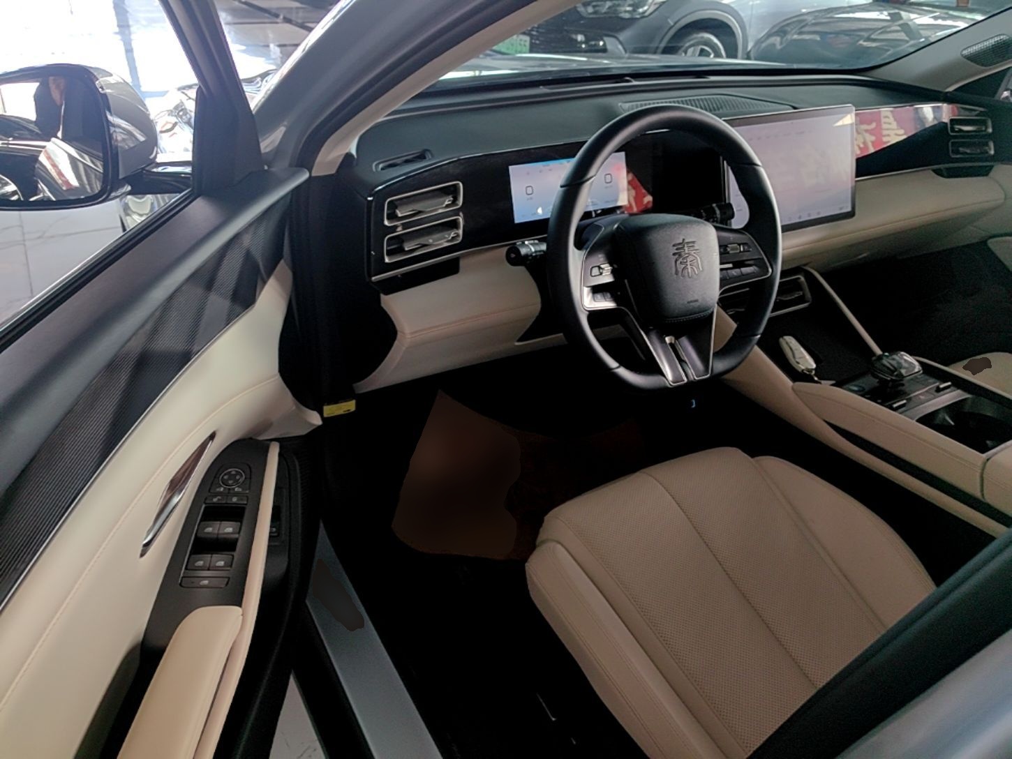 BYD Qin L 2024 DM-i 80KM Beyond Model — снимка 18