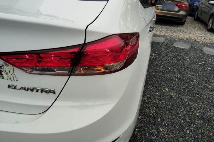 Used Hyundai Elantra (6th Generation / Lingdong) 2020 1.5L CVT Smart & Stylish – Elite Version Exterior 6