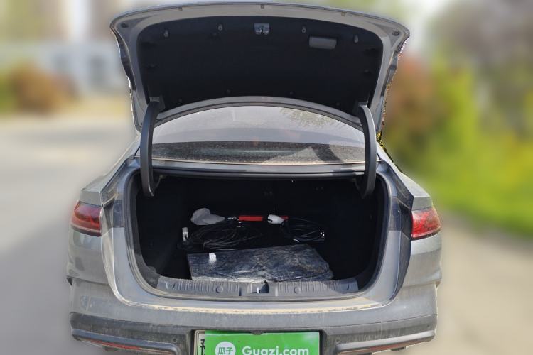 Used BYD Qin L 2024 DM-i 120KM Leading Model
