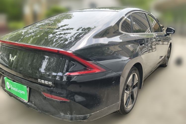 Used Wuling Xingguang 2024 Co-Creation Edition 510 Advanced Model Rear Right 45 Deg