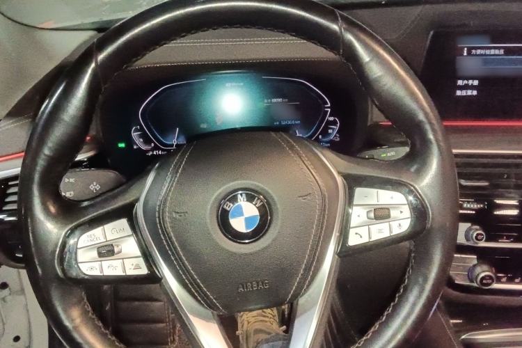 Used BMW 5 Series New Energy 2020 Mileage Upgrade Version 530Le Pioneer Edition Steering Wheel