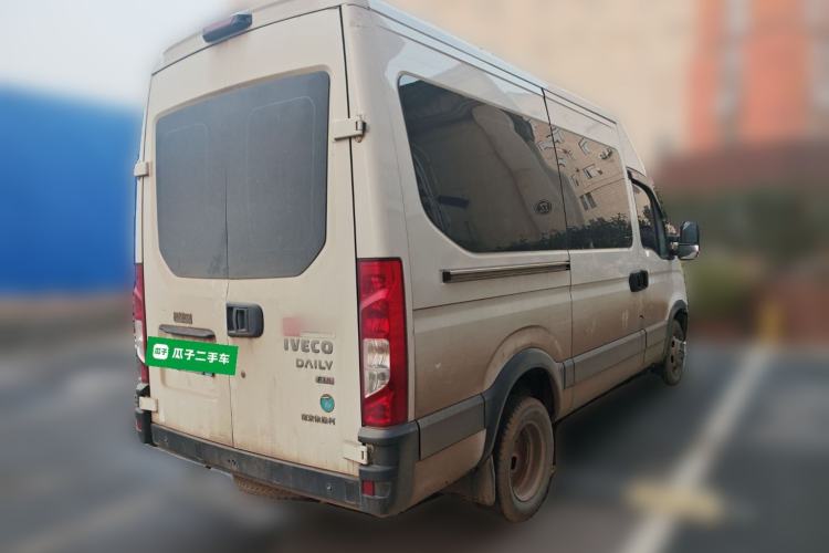 Used Iveco Eurocargo 2021 2.0T Manual M1 Dedicated Platform Long Wheelbase Short Overhang High Roof Side Sliding Door F1A