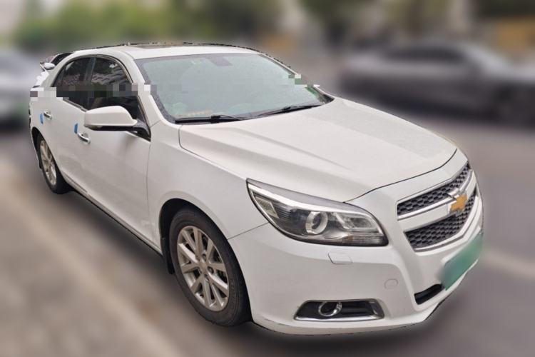 Used Chevrolet Malibu 2013 2.4L Automatic Flagship Edition Front Right 45 Deg