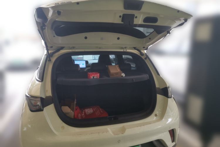 Used BYD Dolphin 2023 420 km Fashion Edition Trunk