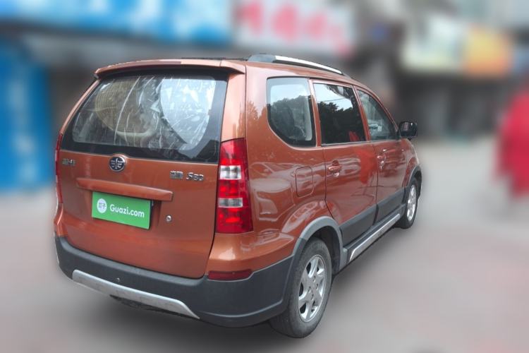 Used FAW Senya S80 2014 1.3L Manual 7-Seater Classic Edition Rear Right 45 Deg