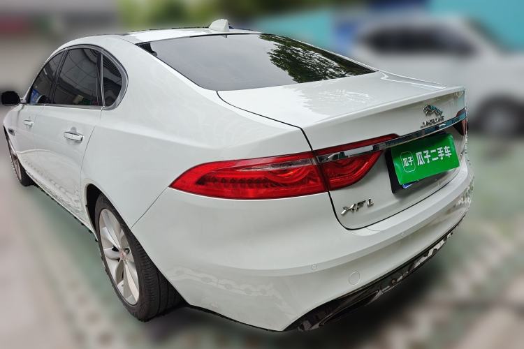 Used Jaguar XFL 2019 XFL 2.0T 250 PS Two-Wheel-Drive Luxury Edition Rear Left 45 Deg