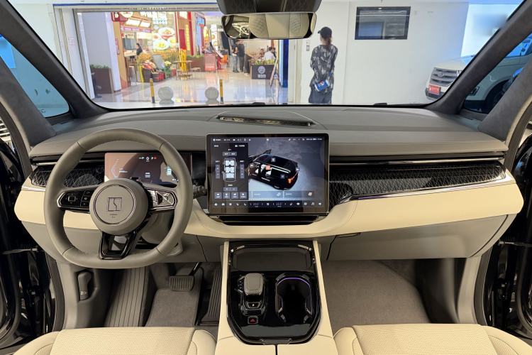 Used Zeekr 009 2022 WE Edition