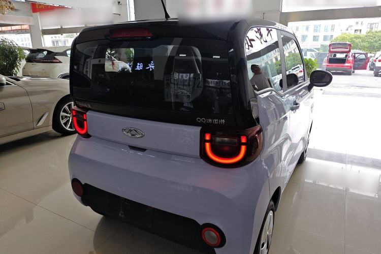 Used Chery New Energy QQ Ice Cream 2022 170km Sundae Phosphate Lithium-Ion