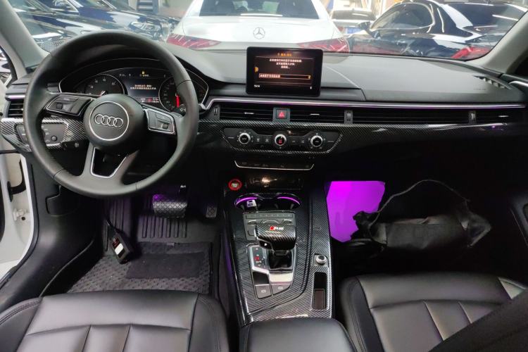 Used Audi A4L 2018 30th Anniversary Edition 40 TFSI Trendy Model
