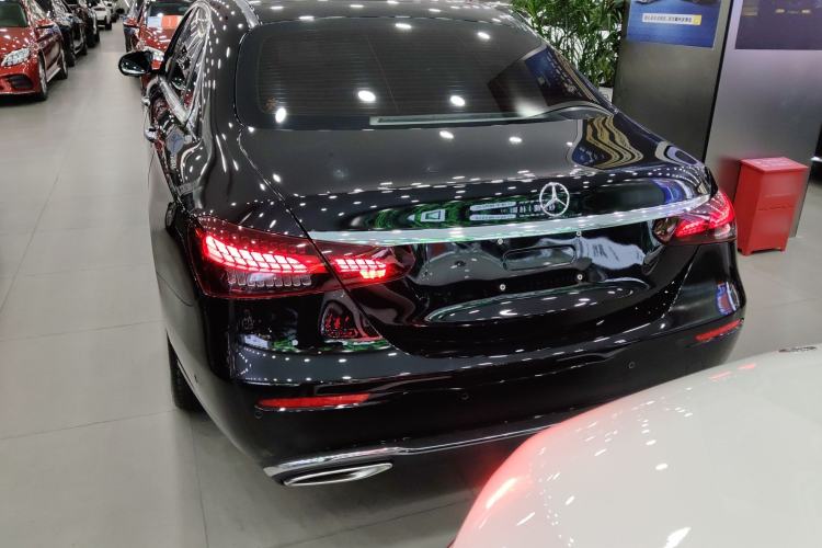 Used Mercedes-Benz E-Class 2022 Second Facelift E 300 L Luxury Edition
