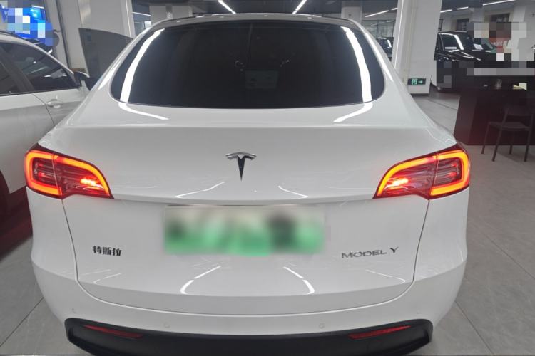 Used Tesla Model Y 2022 Rear-Wheel-Drive Version