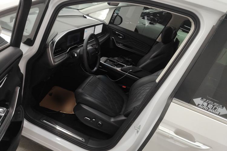 Used SAIC MAXUS G90 2022 2.0T Interstellar Flagship Edition
