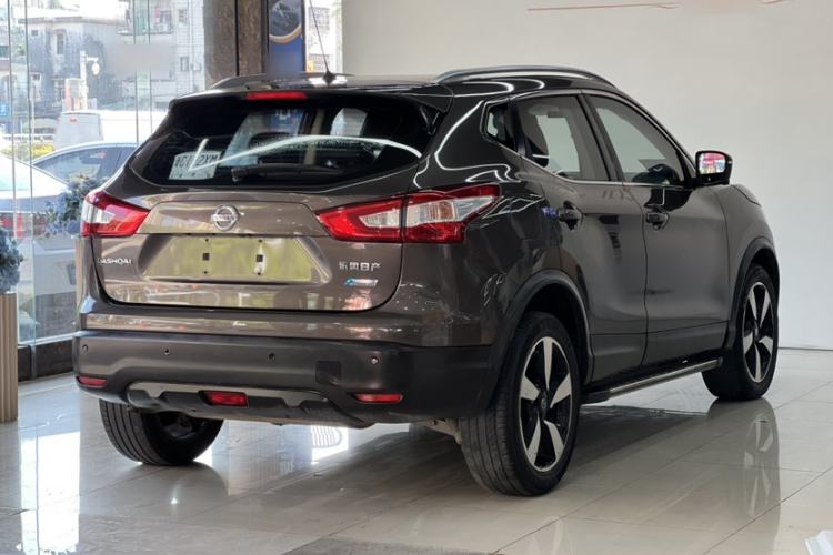 Used Nissan Qashqai 2016 2.0L CVT Luxury Edition