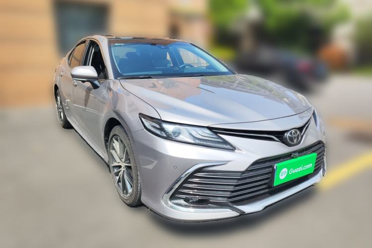 Used Toyota Camry 2023 2.5G Luxury Edition Front Right 45 Deg