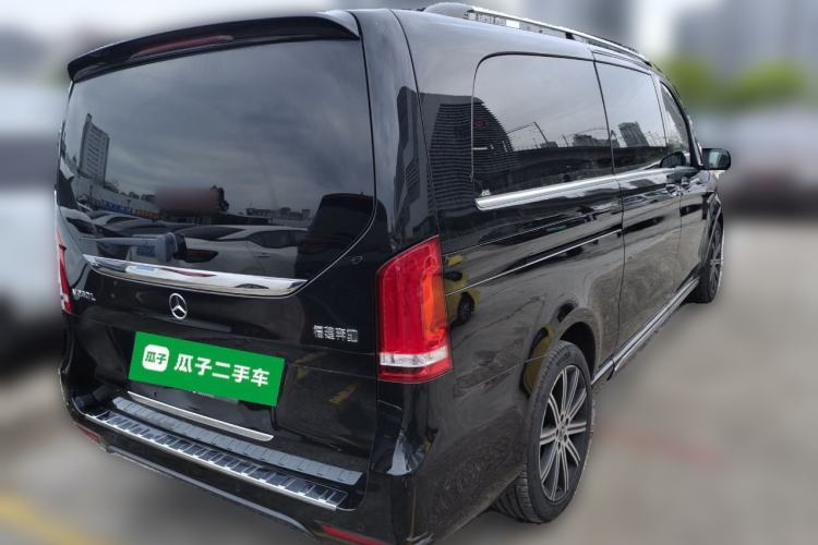 Used Mercedes-Benz V-Class 2022 V 260 L Long-wheelbase Luxury Edition Rear Right 45 Deg