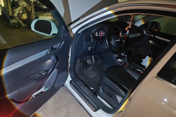 Used Audi Q3 2016 30 TFSI Collector's Edition Comfort Model