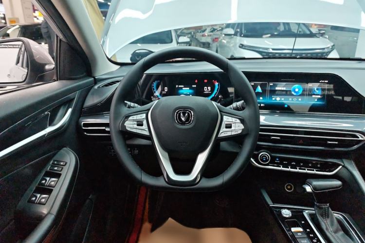 Used CHANGAN Eado 2020 PLUS Blue Whale NE 1.4T GDI DCT Prestige Model
