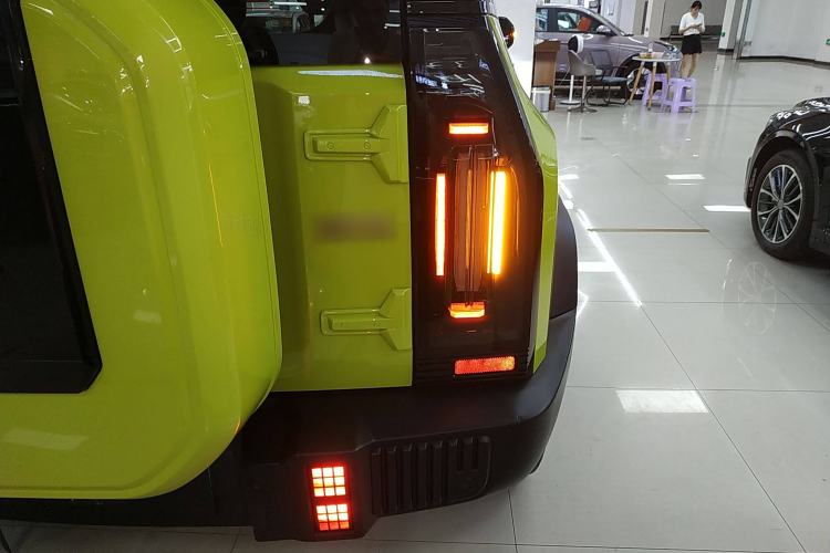 Used JETOUR Traveler 2023 1.5T Two-Wheel Drive Discovery PRO