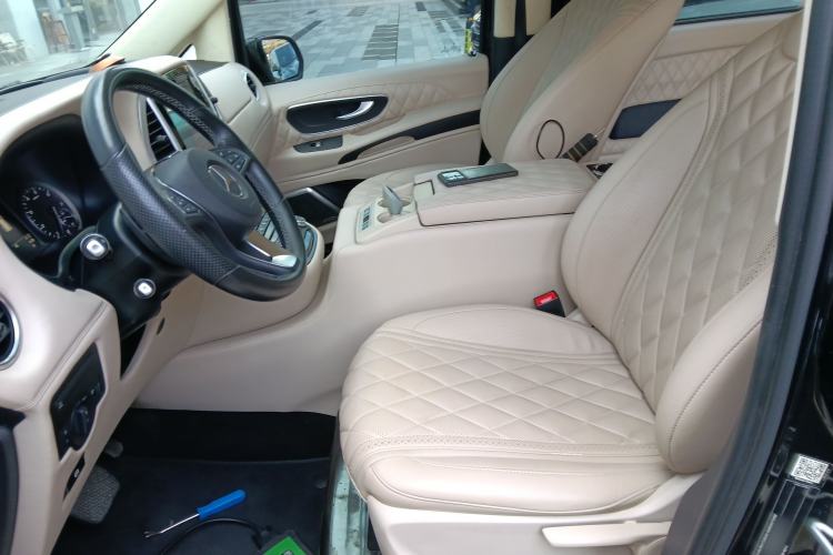 Used Mercedes-Benz Vito 2018 2.0T Business Version China VI Emission Standard