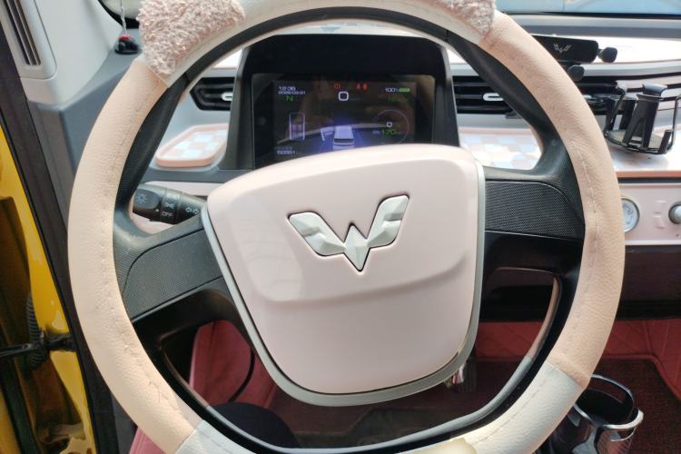 Used Wuling Hongguang MINIEV 2021 Macaron Premium Model – Lithium Iron Phosphate Steering Wheel