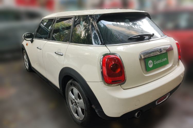 Used MINI 2018 1.5T ONE Five-Door Edition Rear Left 45 Deg
