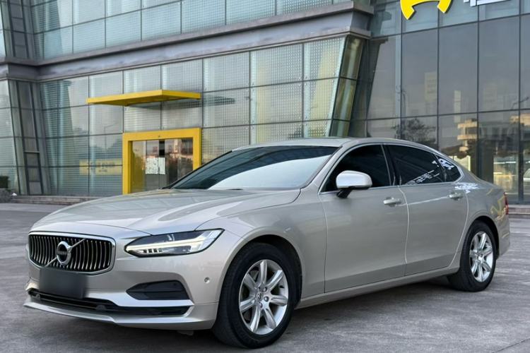 Used Volvo S90 2018 T4 Zhiyi Edition