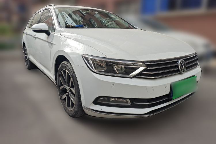 Used Volkswagen Variant 2017 380TSI Two-Wheel Drive Comfort Edition