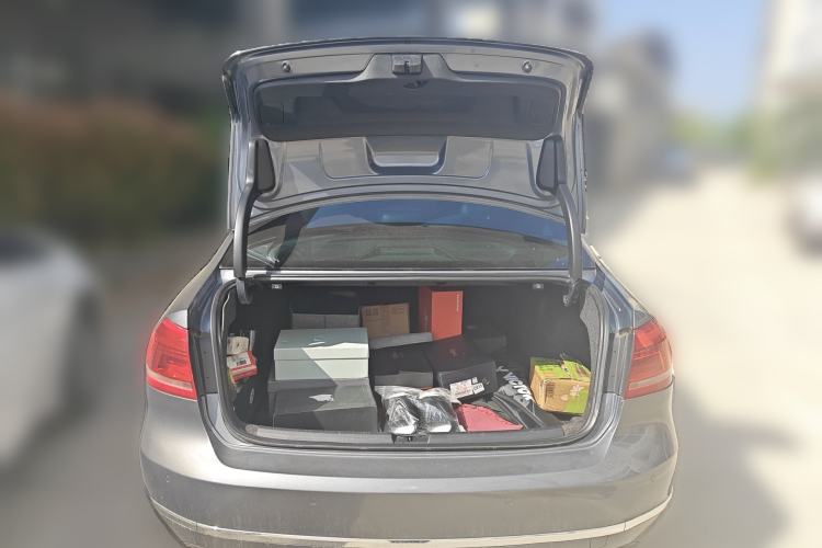 Used Volkswagen Passat 2011 1.8 TSI DSG Ultimate Edition
