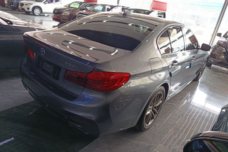Used BMW 5 Series (Import) 2019 525i M Sport Package
