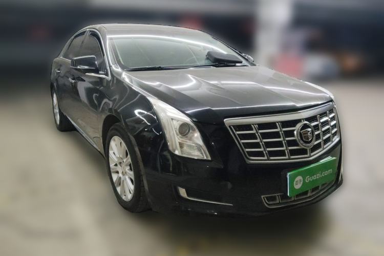 Used Cadillac XTS 2013 28T Comfort Model Front Right 45 Deg