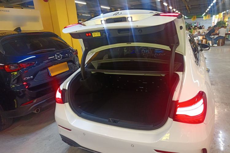 Used Mercedes-Benz A-Class 2024 Updated A 200 L Fashion Version Trunk