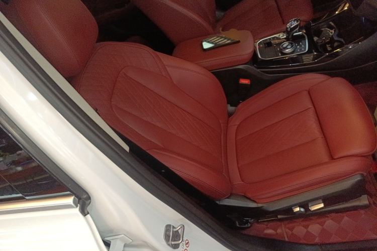 Used BMW iX3 2022 Updated Leading Version
