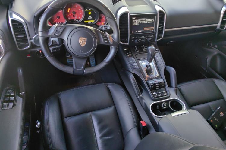 Used Porsche Cayenne 2011 Cayenne 3.0T Steering Wheel