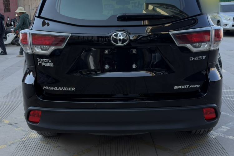 Used Toyota Highlander 2017 2.0T Four-Wheel Drive Luxury Edition 7 Seats Exterior 3