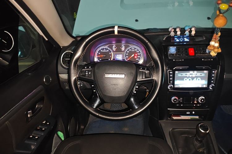 Used Haval H5 Classic 2016 Classic Edition 2.0T Manual Two-Wheel Drive Elite Model