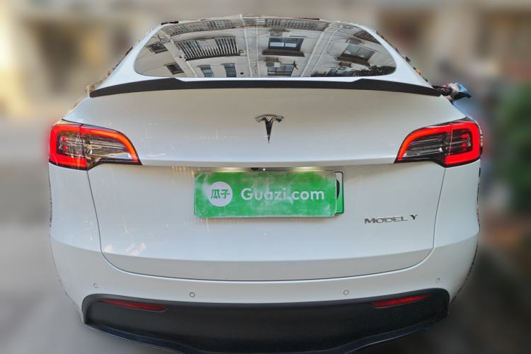 Used Tesla Model Y 2021 Long-Range All-Wheel-Drive Version 3D7